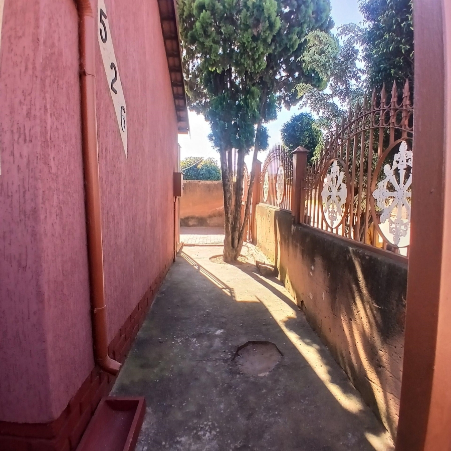 2 Bedroom Property for Sale in Soshanguve XX Gauteng