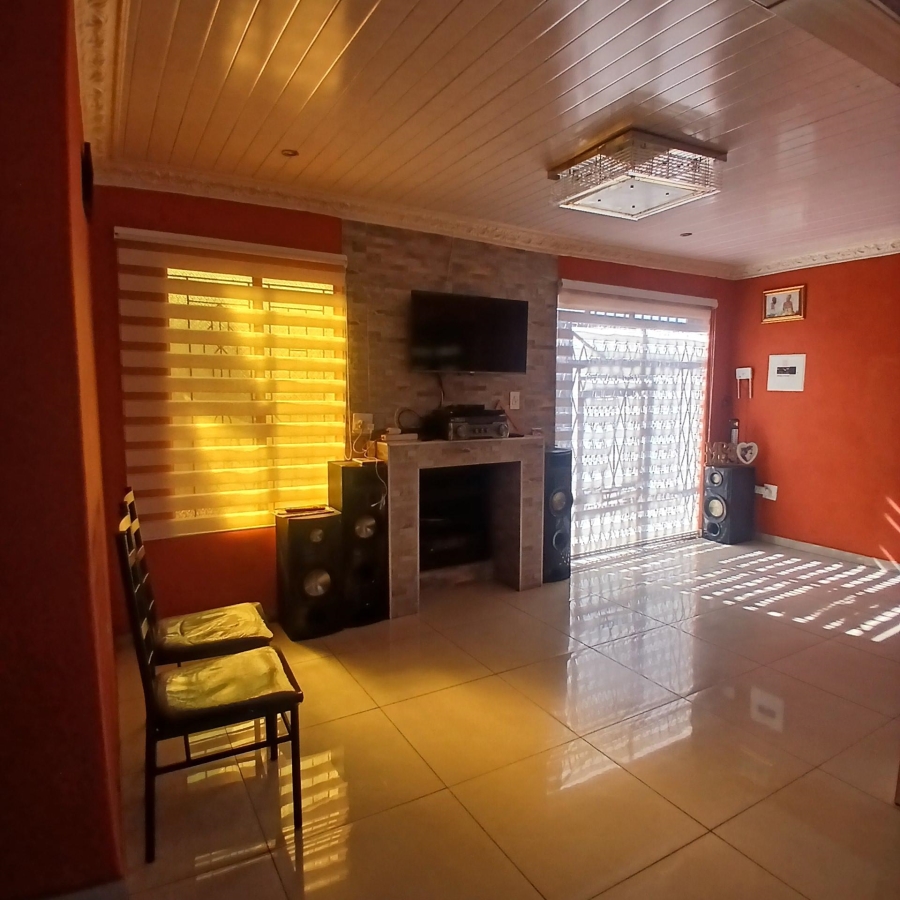2 Bedroom Property for Sale in Soshanguve XX Gauteng