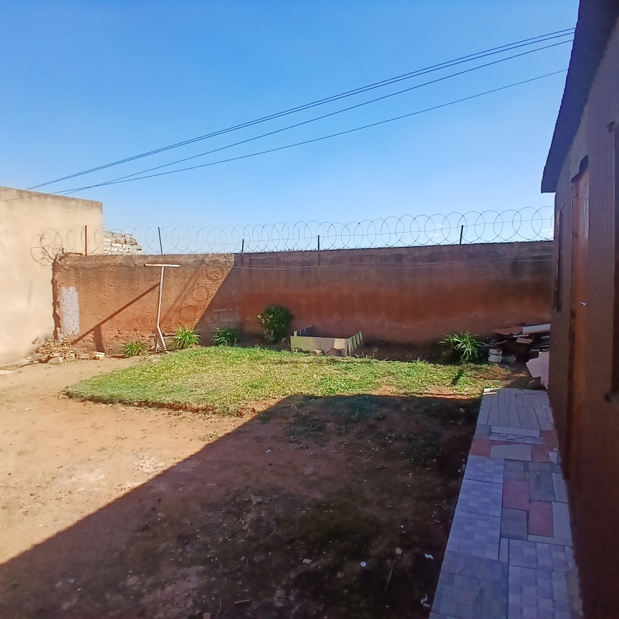 2 Bedroom Property for Sale in Soshanguve XX Gauteng