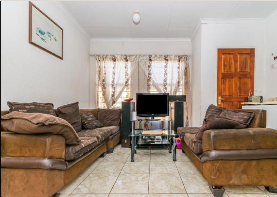 2 Bedroom Property for Sale in Randfontein Central Gauteng