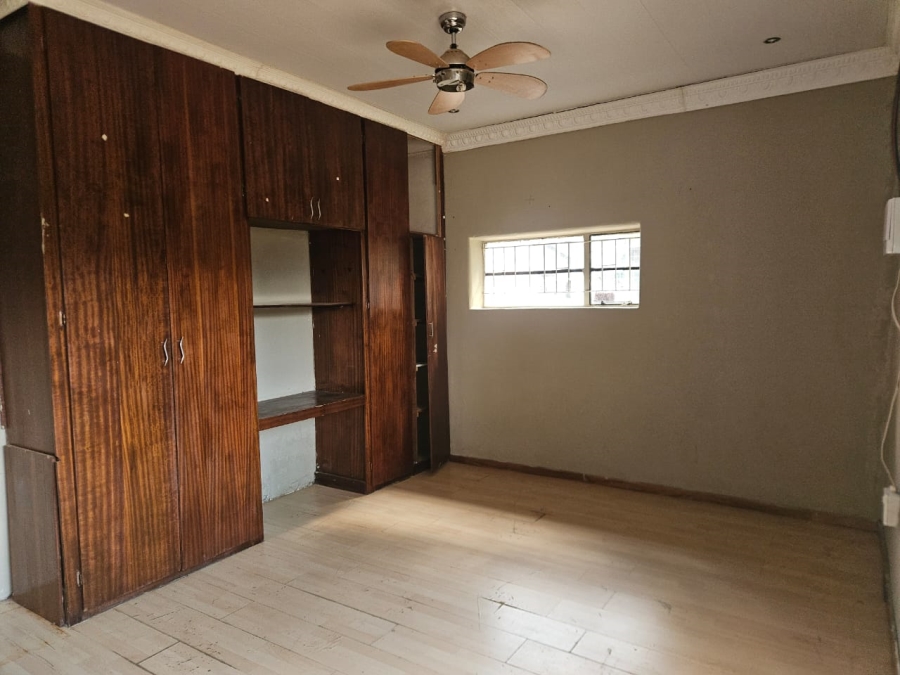 4 Bedroom Property for Sale in Houtkop A H Gauteng
