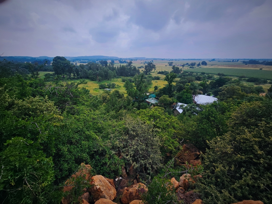 4 Bedroom Property for Sale in Houtkop A H Gauteng
