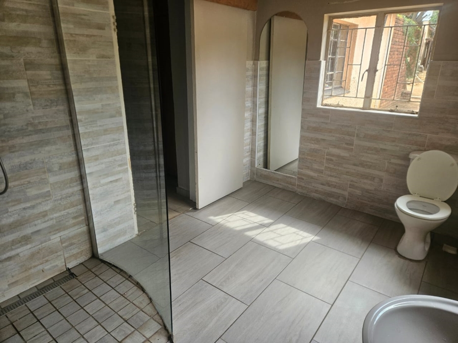 4 Bedroom Property for Sale in Houtkop A H Gauteng