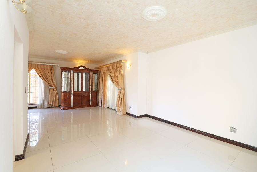 3 Bedroom Property for Sale in Kyalami Estates Gauteng
