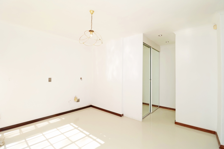 3 Bedroom Property for Sale in Kyalami Estates Gauteng