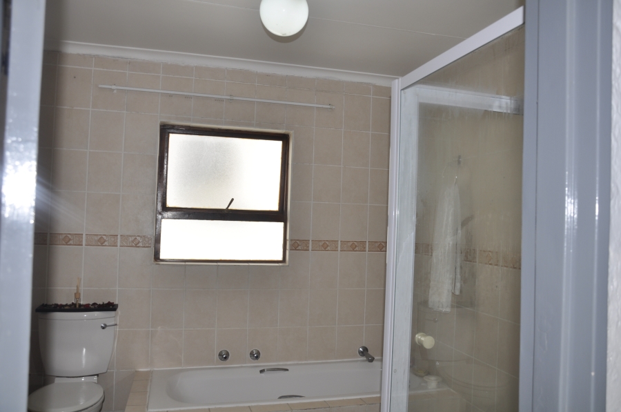 2 Bedroom Property for Sale in Vorna Valley Gauteng