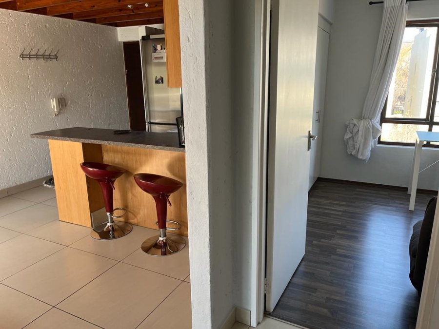 To Let 2 Bedroom Property for Rent in Lonehill Gauteng