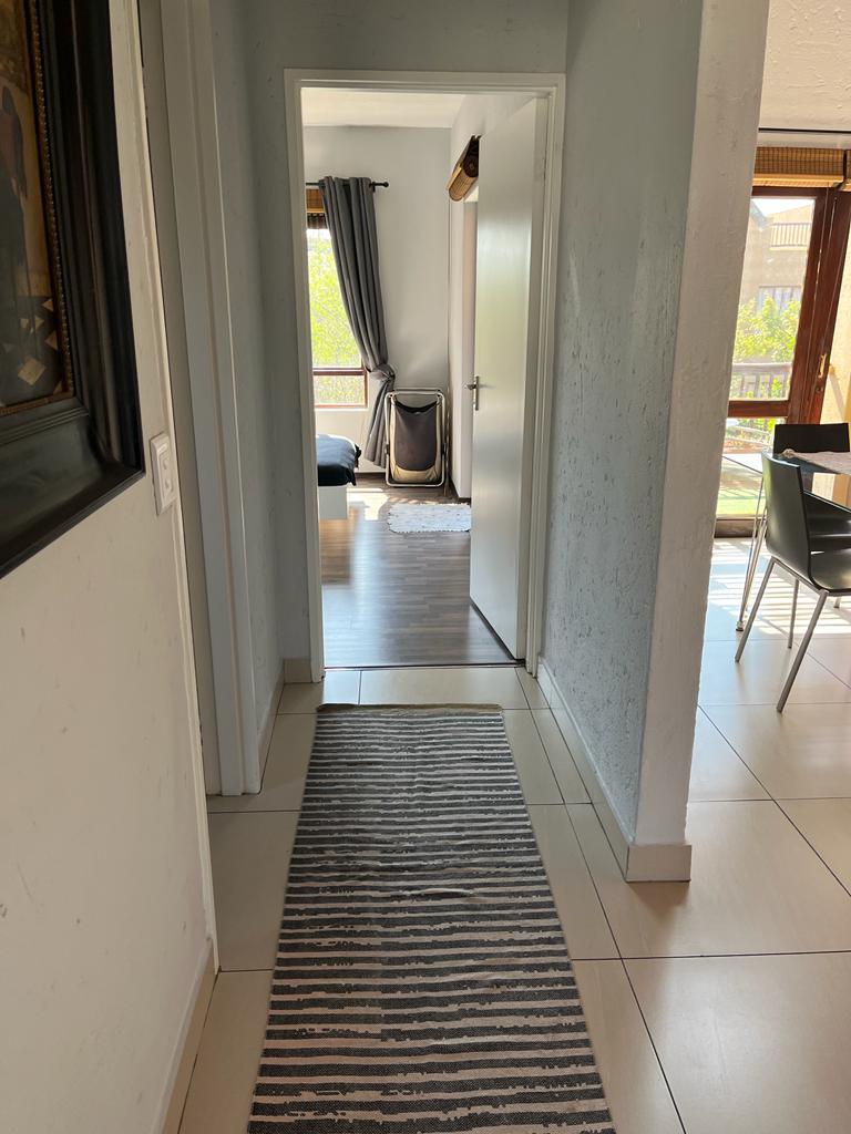 To Let 2 Bedroom Property for Rent in Lonehill Gauteng