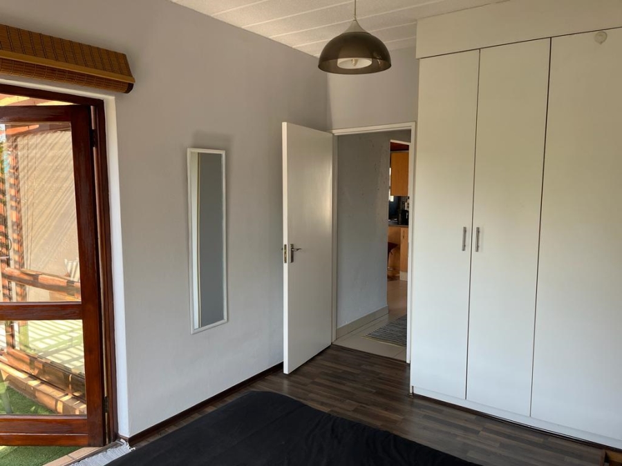 To Let 2 Bedroom Property for Rent in Lonehill Gauteng