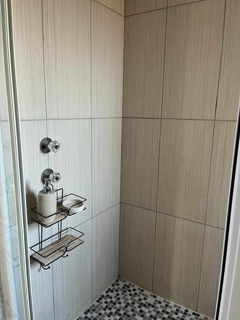 To Let 2 Bedroom Property for Rent in Lonehill Gauteng
