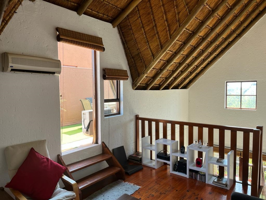 To Let 2 Bedroom Property for Rent in Lonehill Gauteng