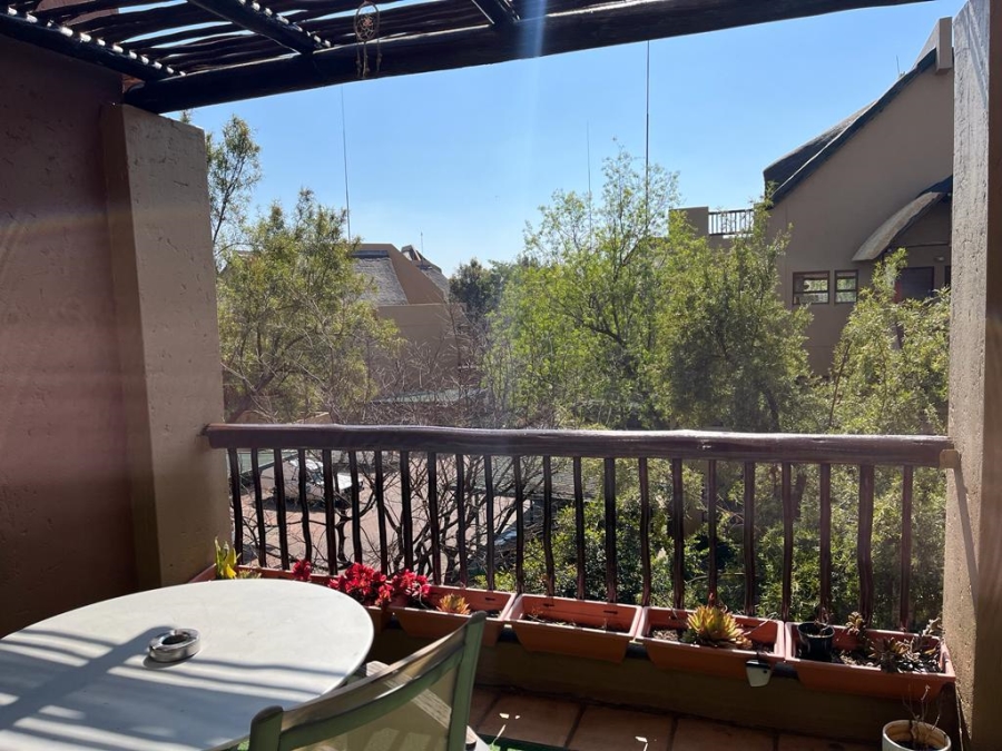 To Let 2 Bedroom Property for Rent in Lonehill Gauteng