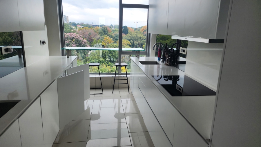 To Let 2 Bedroom Property for Rent in Sandhurst Gauteng