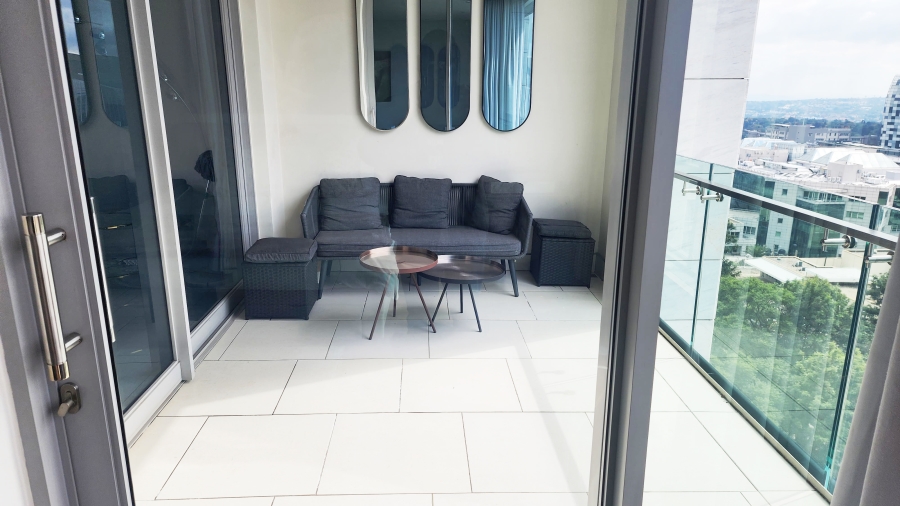 To Let 2 Bedroom Property for Rent in Sandhurst Gauteng