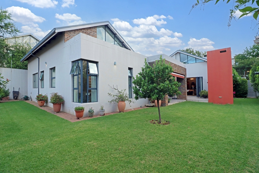 4 Bedroom Property for Sale in Bryanston Gauteng