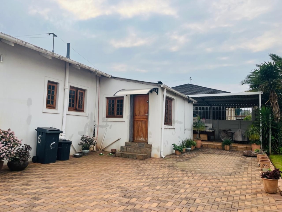 3 Bedroom Property for Sale in Primrose Hill Gauteng