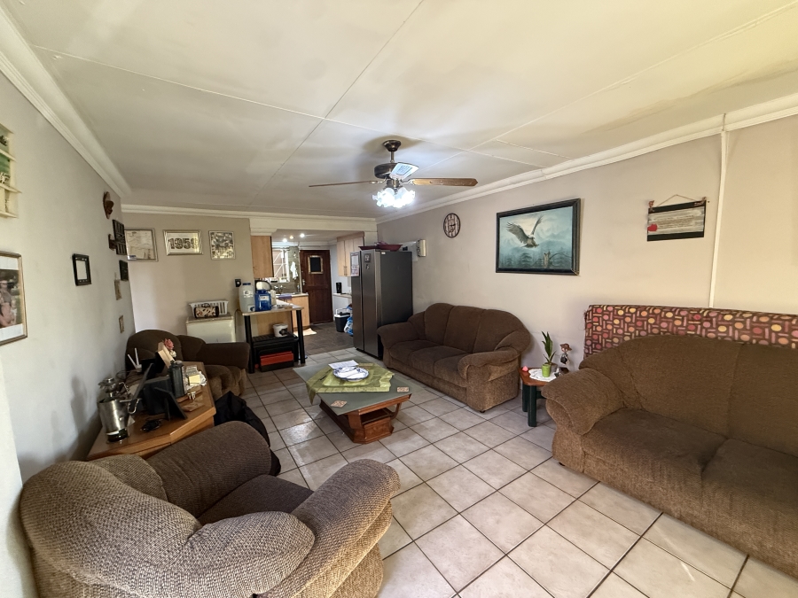 3 Bedroom Property for Sale in Helikonpark Gauteng