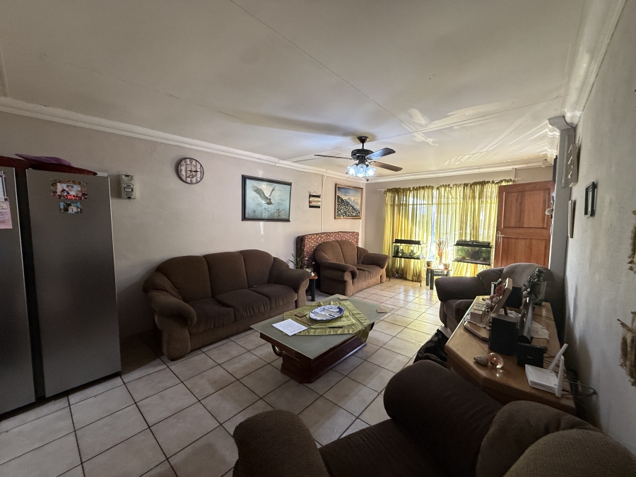 3 Bedroom Property for Sale in Helikonpark Gauteng