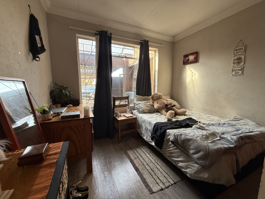 3 Bedroom Property for Sale in Helikonpark Gauteng