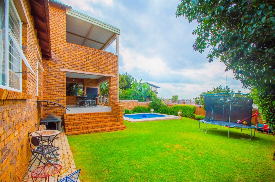 3 Bedroom Property for Sale in Poortview Gauteng