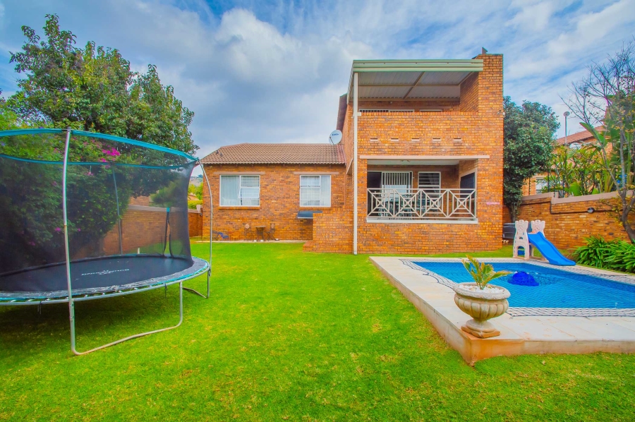 3 Bedroom Property for Sale in Poortview Gauteng