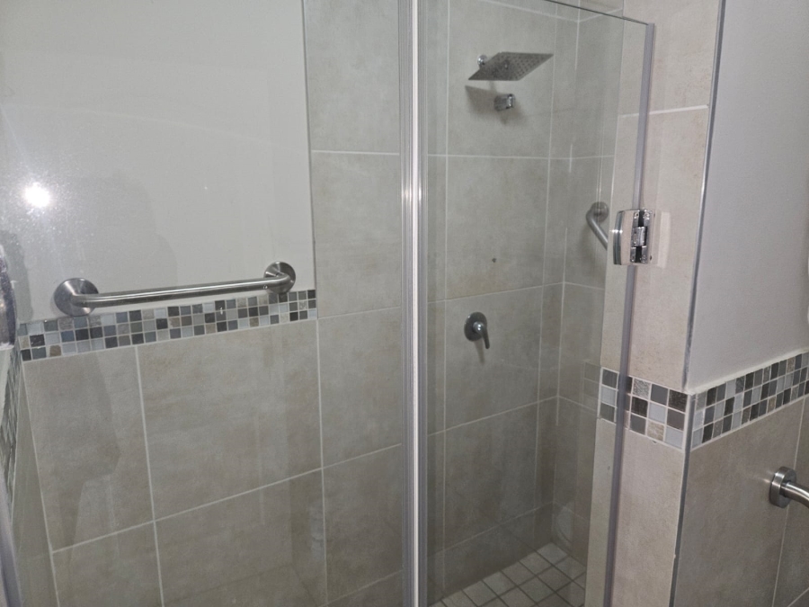 1 Bedroom Property for Sale in Olympus AH Gauteng