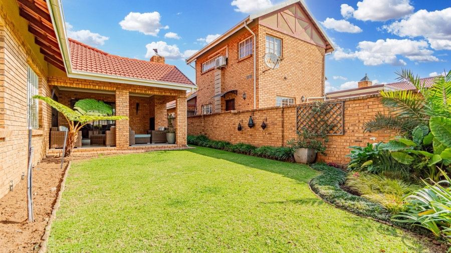 3 Bedroom Property for Sale in New Market Gauteng