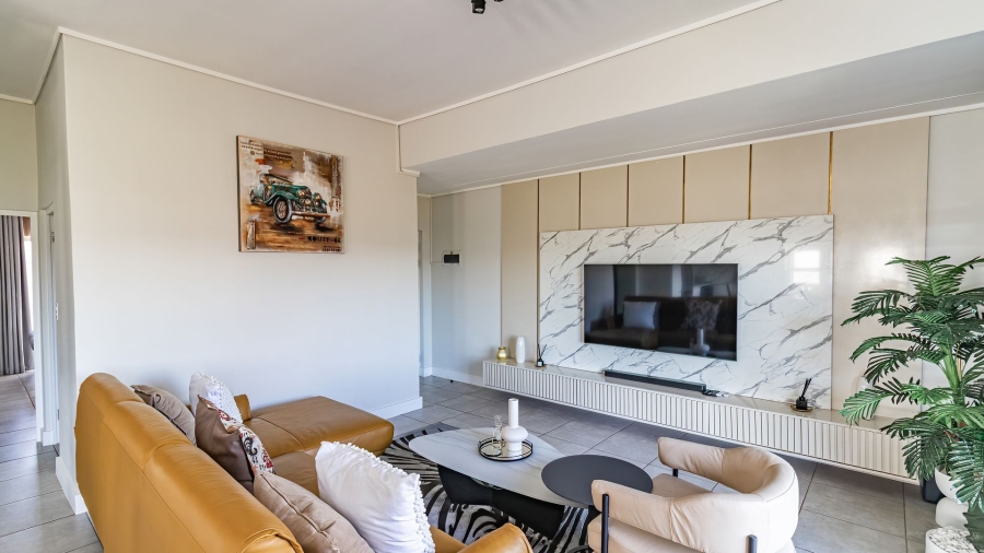 2 Bedroom Property for Sale in Waterfall Gauteng