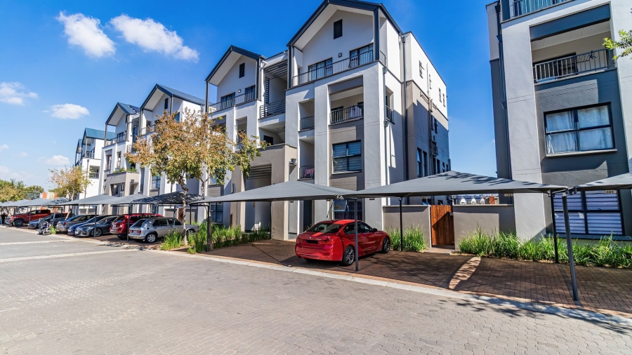 2 Bedroom Property for Sale in Waterfall Gauteng
