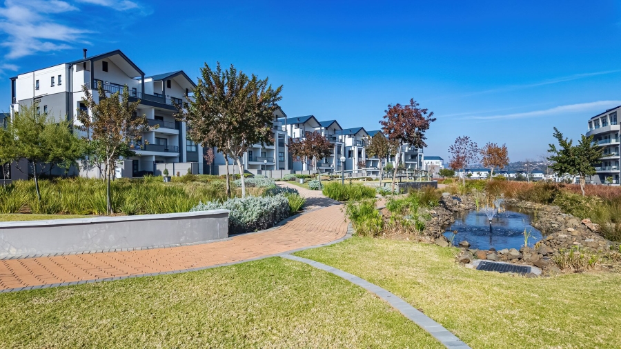 2 Bedroom Property for Sale in Waterfall Gauteng