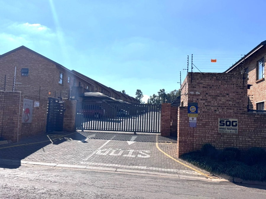 2 Bedroom Property for Sale in Elandsfontein Gauteng