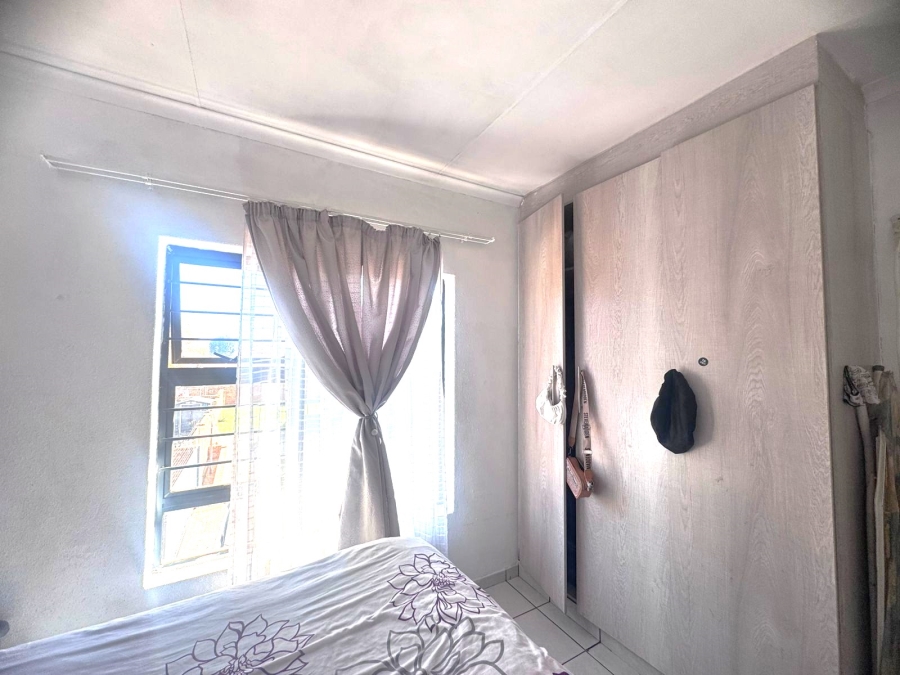 2 Bedroom Property for Sale in Elandsfontein Gauteng