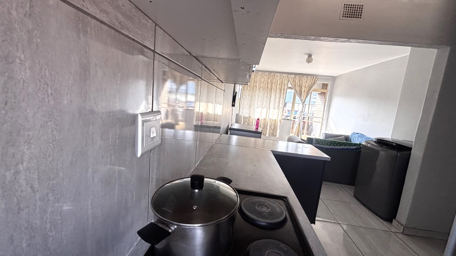 2 Bedroom Property for Sale in Germiston South Gauteng