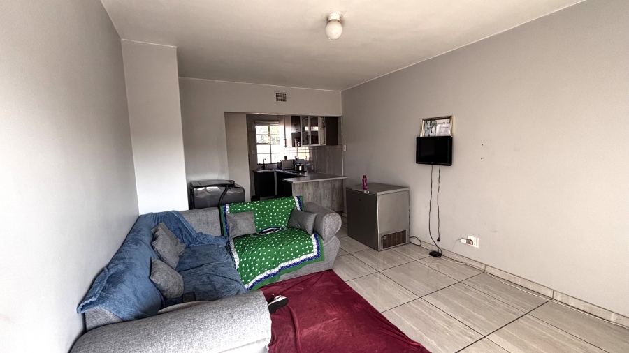 2 Bedroom Property for Sale in Germiston South Gauteng