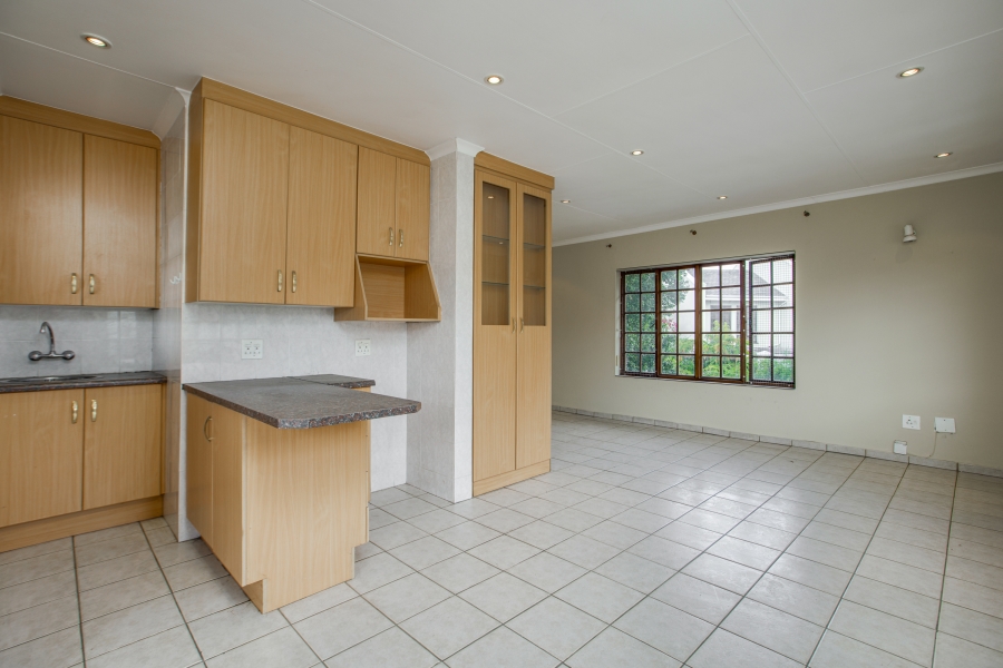 4 Bedroom Property for Sale in Lonehill Gauteng