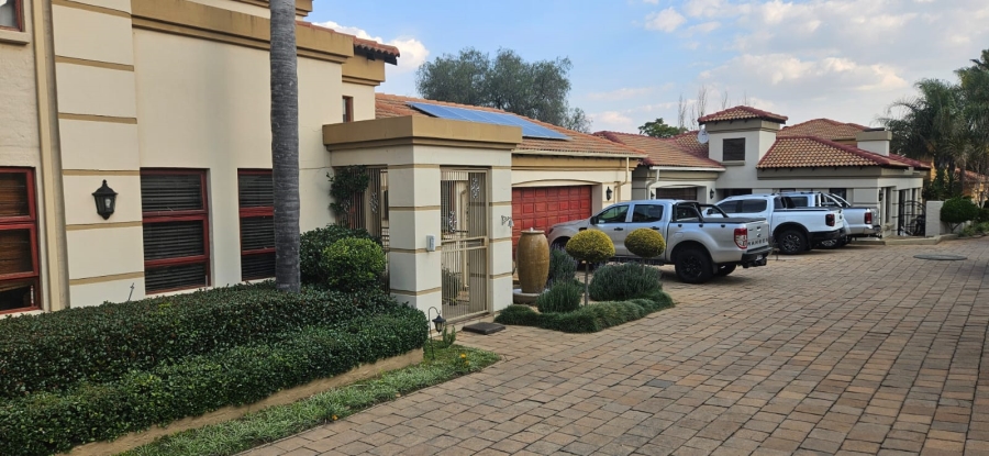 3 Bedroom Property for Sale in Berg En Dal Gauteng