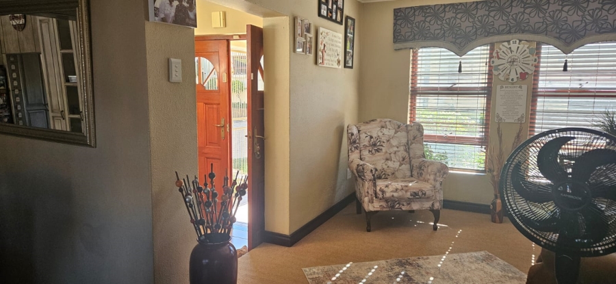 3 Bedroom Property for Sale in Berg En Dal Gauteng