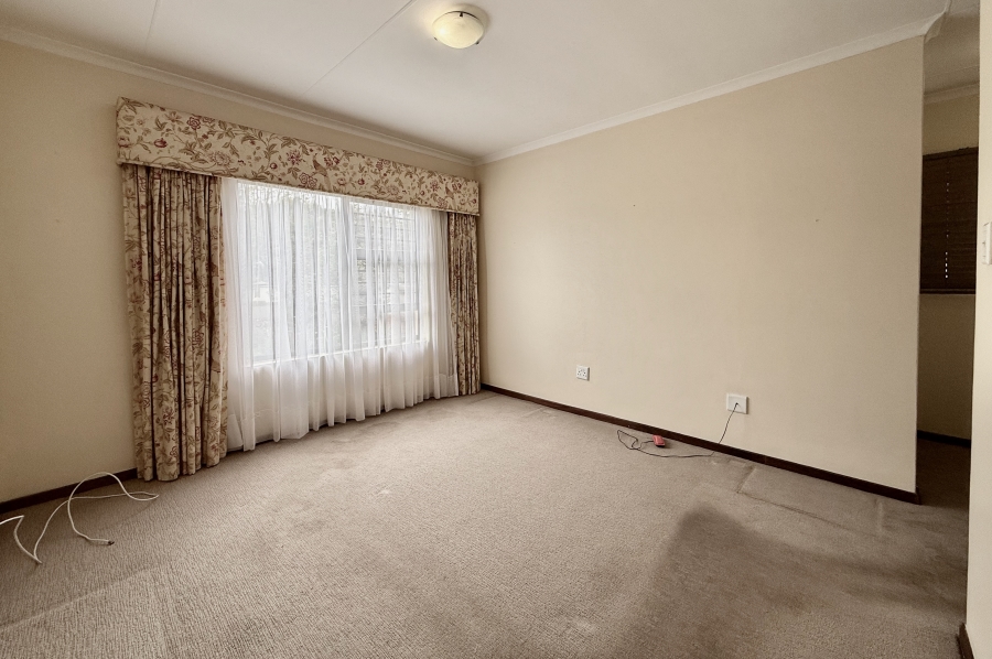 3 Bedroom Property for Sale in The Retreat Gauteng