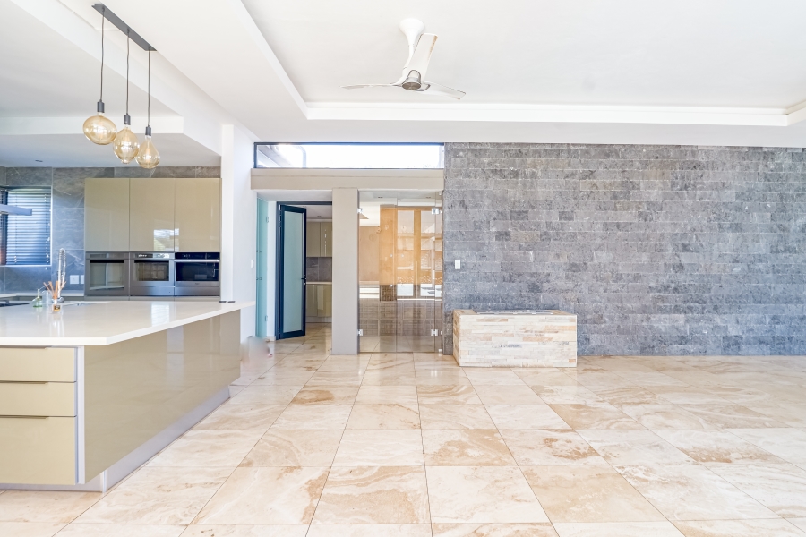 4 Bedroom Property for Sale in Silver Lakes Golf Estate Gauteng