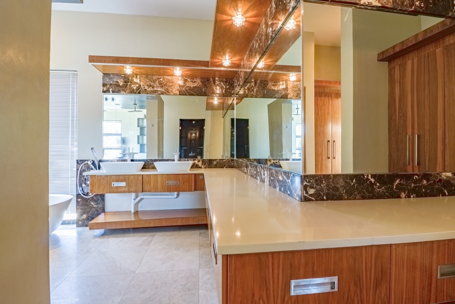 4 Bedroom Property for Sale in Silver Lakes Golf Estate Gauteng