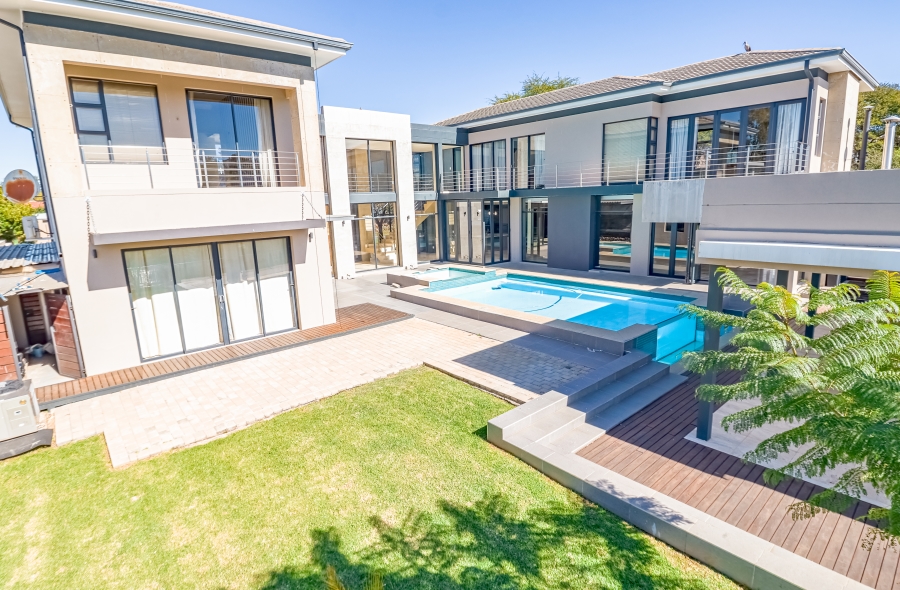 4 Bedroom Property for Sale in Silver Lakes Golf Estate Gauteng