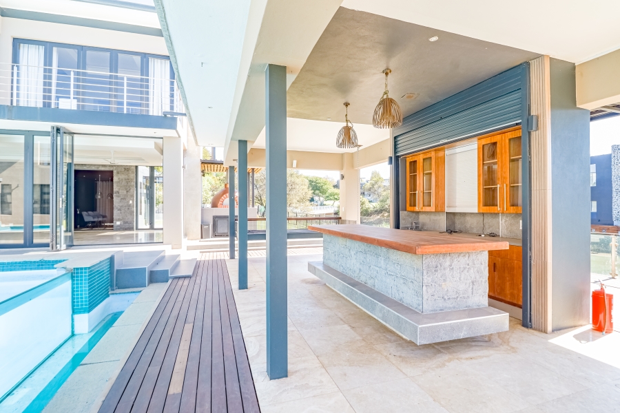 4 Bedroom Property for Sale in Silver Lakes Golf Estate Gauteng