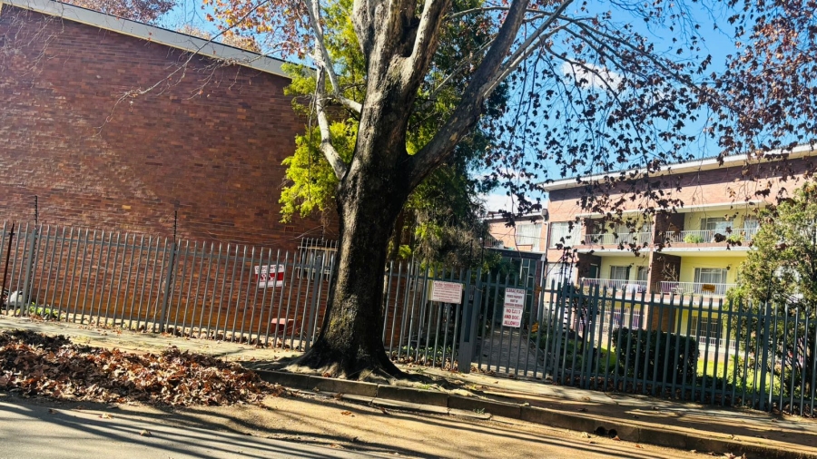 2 Bedroom Property for Sale in Benoni Central Gauteng