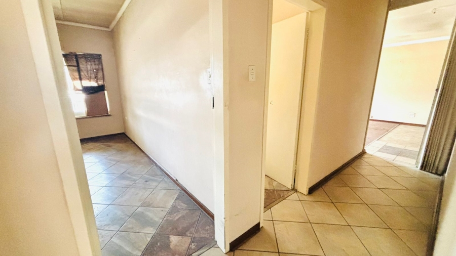 2 Bedroom Property for Sale in Benoni Central Gauteng