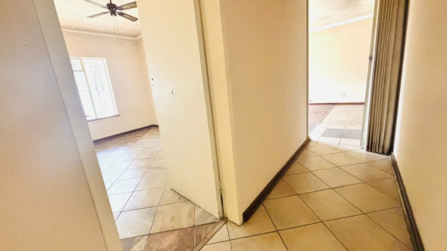 2 Bedroom Property for Sale in Benoni Central Gauteng