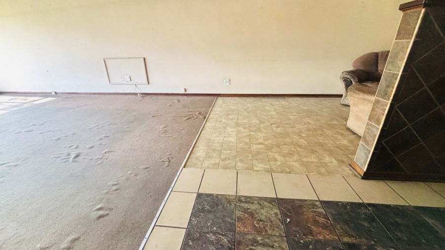 2 Bedroom Property for Sale in Benoni Central Gauteng