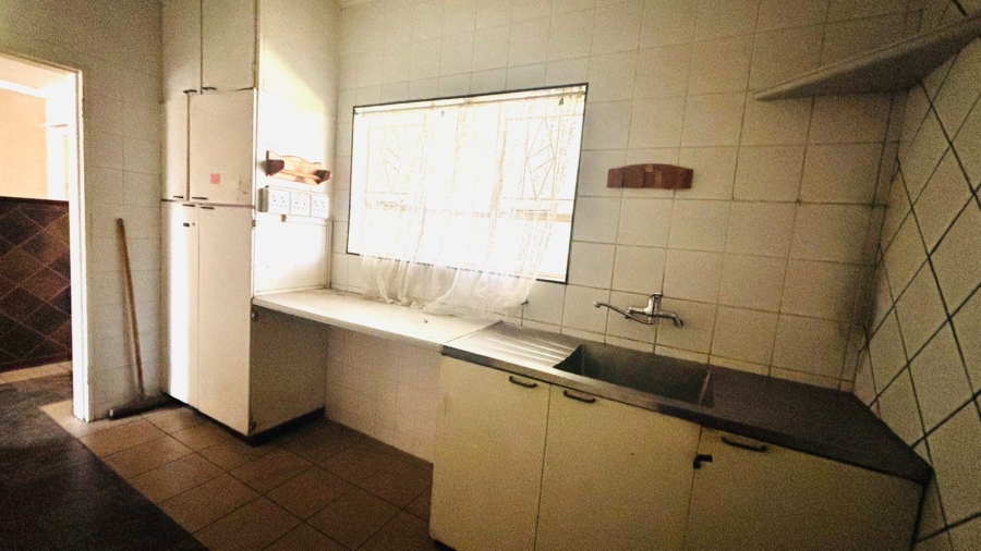 2 Bedroom Property for Sale in Benoni Central Gauteng