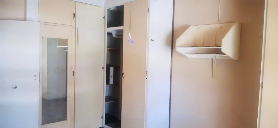 2 Bedroom Property for Sale in Benoni Central Gauteng