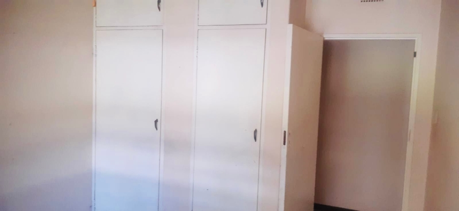 2 Bedroom Property for Sale in Benoni Central Gauteng