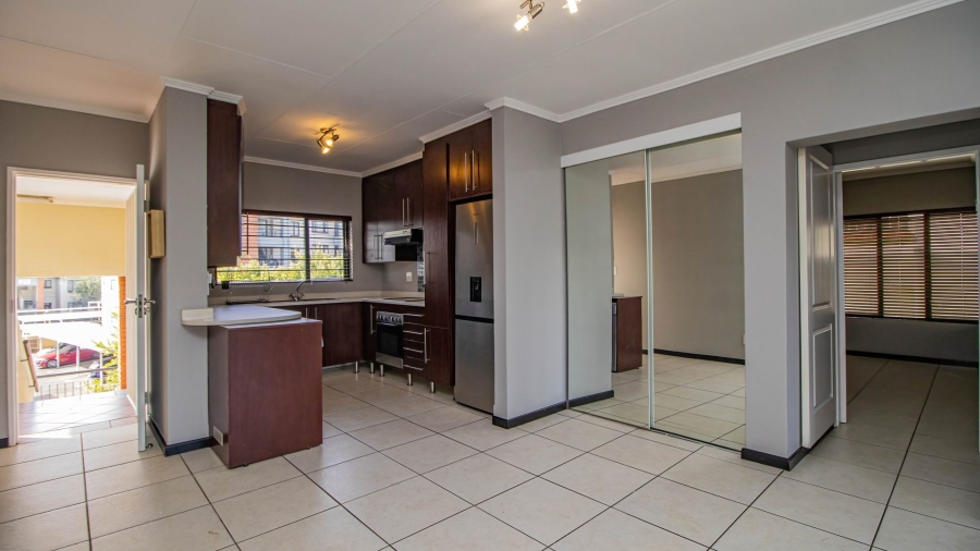 2 Bedroom Property for Sale in Greenstone Hill Gauteng